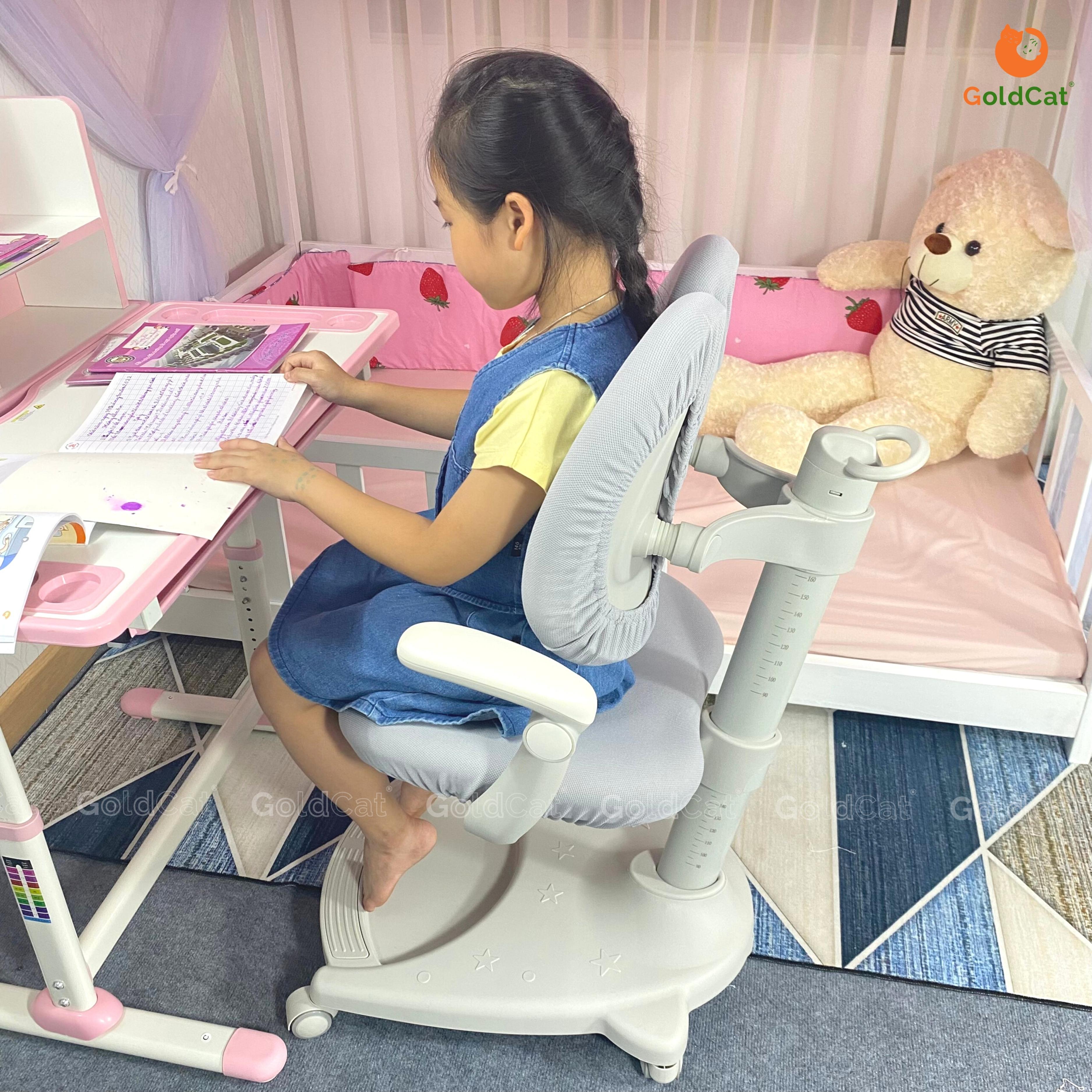 Ghế công thái học ngồi đúng tư thế