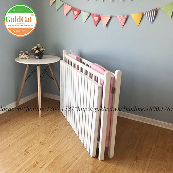 nôi cũi trẻ em gấp gọn