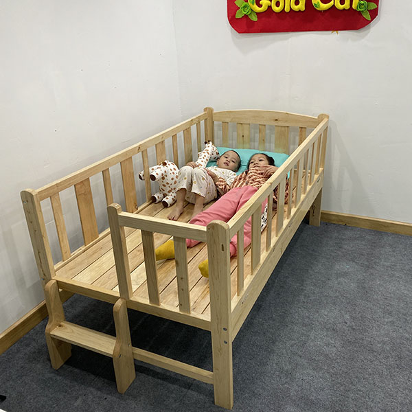 giường trẻ em bằng gỗ goldcat