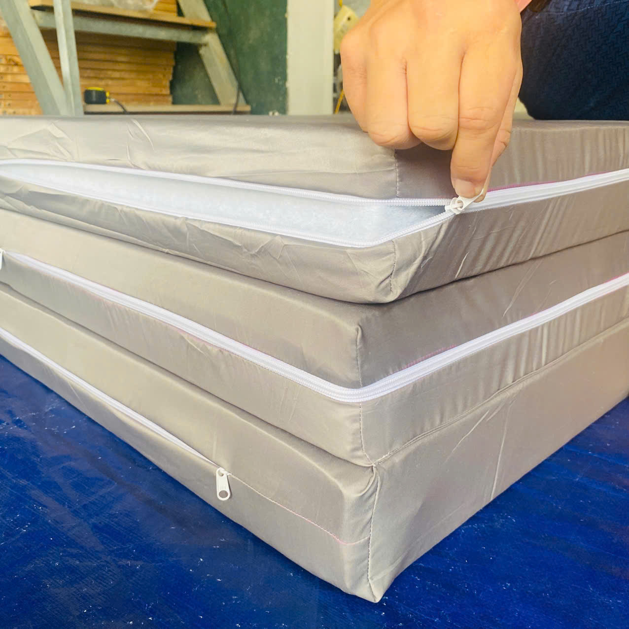 Đệm Bông Ép Gấp Gọn GoldCat Kích Thước 1M4X2M.