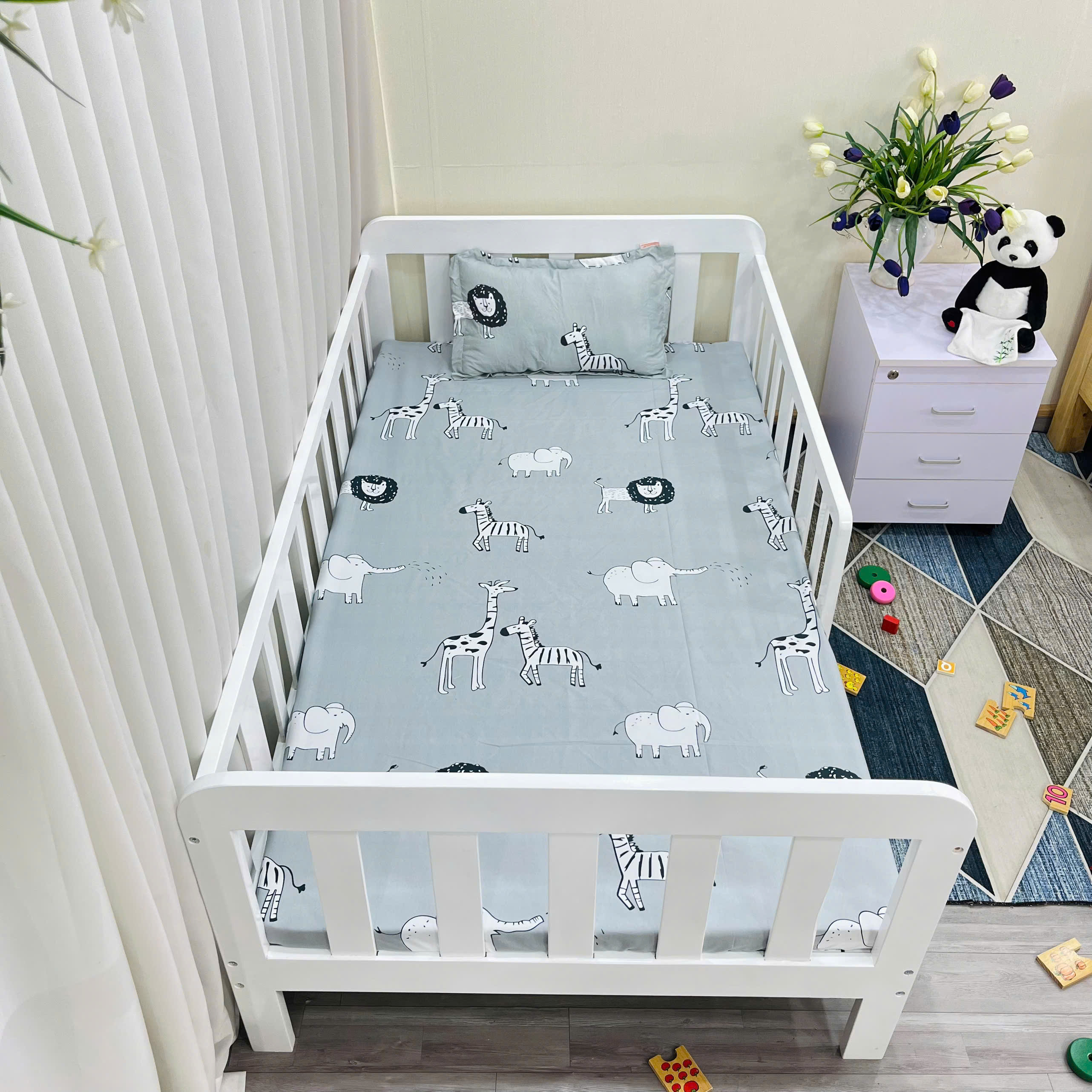 Giường Đơn Cho Bé KT 100x180cm GoldCat- Màu Trắng