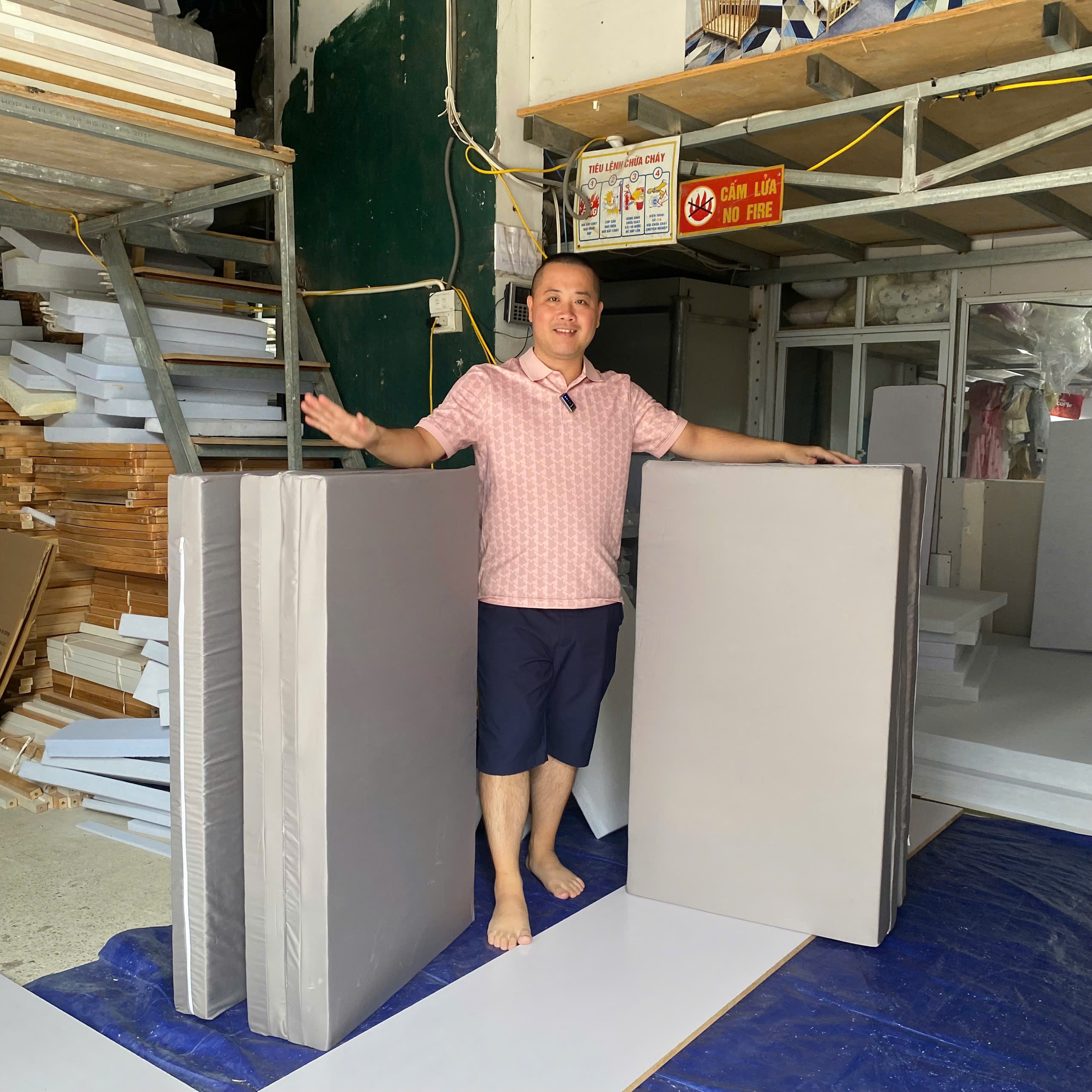 Đệm Bông Ép Gấp Gọn GoldCat Kích Thước 1M4X2M.